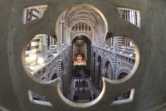 This file picture taken on April 5 2013 shows a view of the interior of the Cathedral of Siena 580x388 Stairway to heaven: Famous 13th century black and white striped Siena cathedral opens roof tour